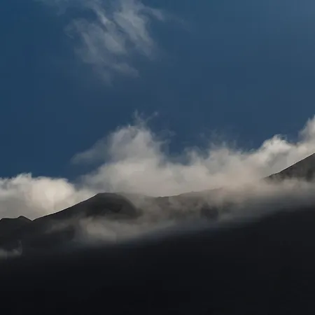 Liiiving In Acores - Ocean View House *