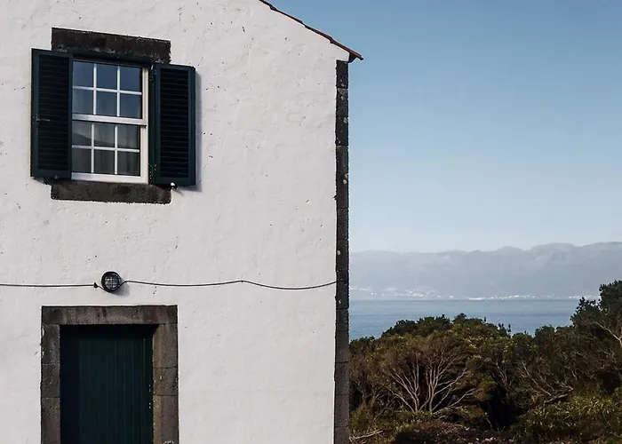 Liiiving In Acores - Ocean View House Holiday home Canto da Areia